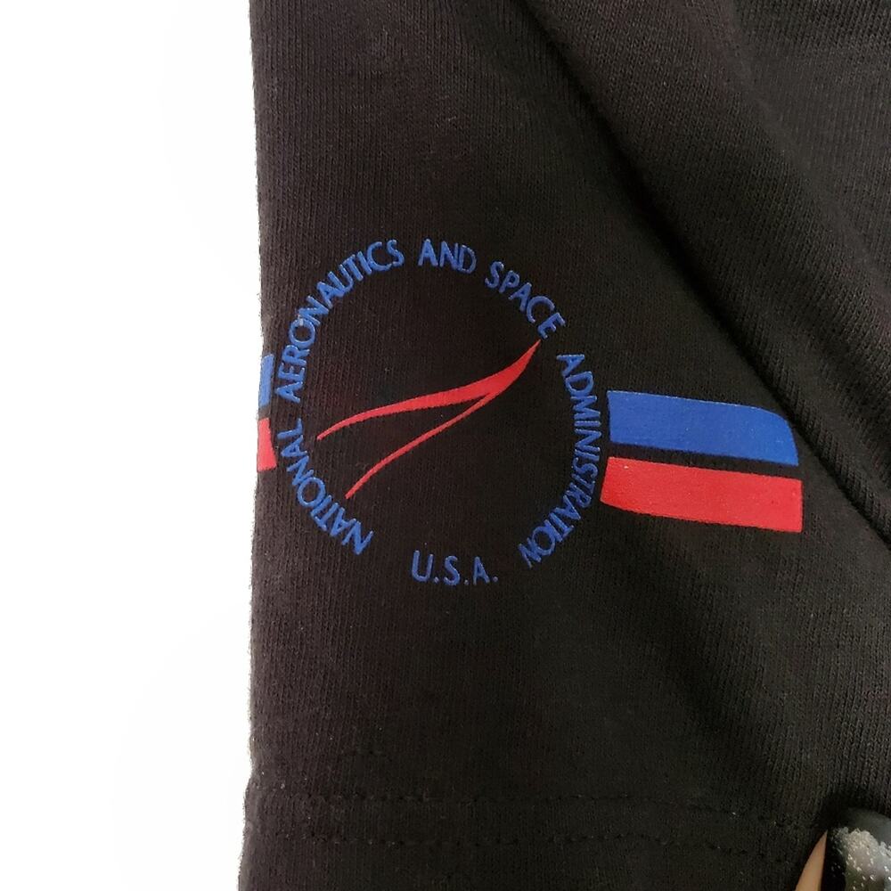 Fifth Sun | NASA Graphic Tee - Picture 5 of 5